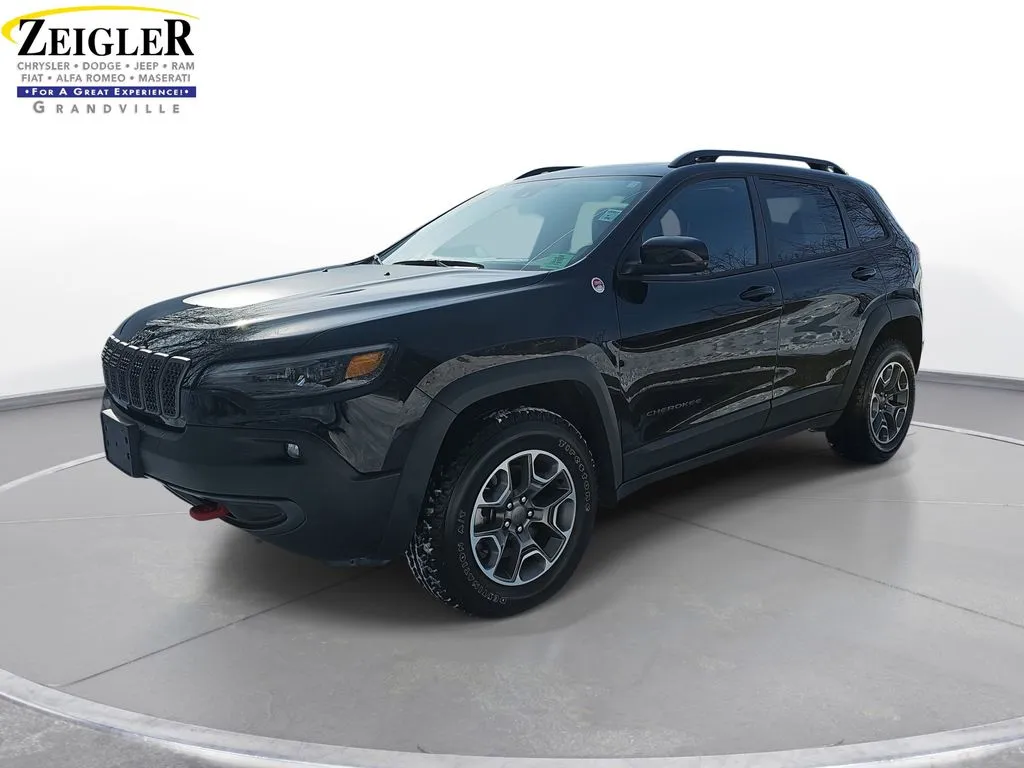 2022 Jeep Cherokee Trailhawk for sale in Grandville, MI