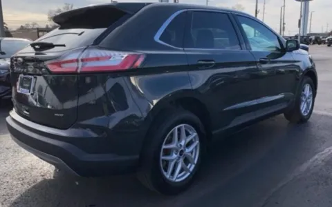 Photos of 2024 Ford Edge SEL for sale in Grandville, MI at Zeigler Chrysler Dodge Jeep Ram of Grandville