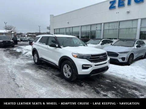 More photos of 2022 Ford Explorer XLT at Zeigler Chrysler Dodge Jeep Ram of Grandville, MI