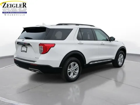 More photos of 2022 Ford Explorer XLT at Zeigler Chrysler Dodge Jeep Ram of Grandville, MI