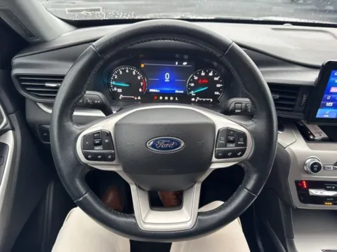 Photos of 2022 Ford Explorer XLT for sale in Grandville, MI at Zeigler Chrysler Dodge Jeep Ram of Grandville