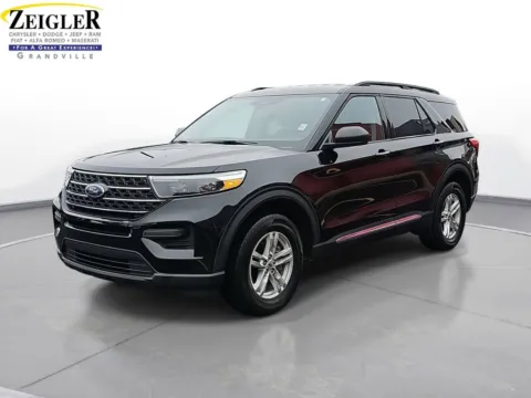 Black 2022 Ford Explorer XLT for sale in Grandville, MI