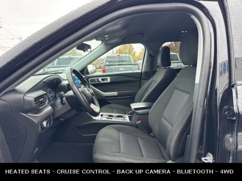 Another view of 2022 Ford Explorer XLT for sale in Grandville, MI at Zeigler Chrysler Dodge Jeep Ram of Grandville