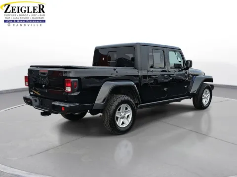 More photos of 2022 Jeep Gladiator Sport at Zeigler Chrysler Dodge Jeep Ram of Grandville, MI
