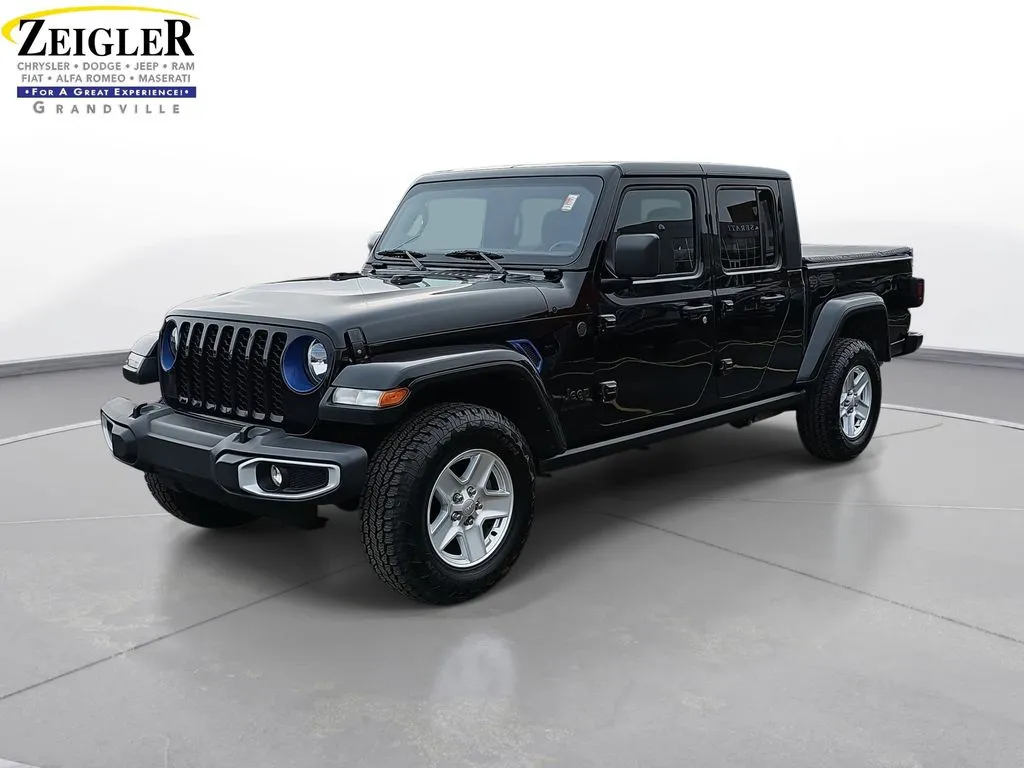 2022 Jeep Gladiator Sport for sale in Grandville, MI