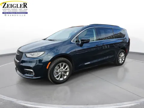 Blue 2022 Chrysler Pacifica Touring L for sale in Grandville, MI