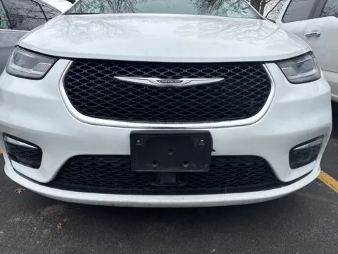 Another view of 2024 Chrysler Pacifica Touring L for sale in Grandville, MI at Zeigler Chrysler Dodge Jeep Ram of Grandville