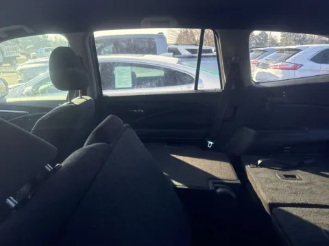 More photos of 2018 Honda Pilot EX at Zeigler Chrysler Dodge Jeep Ram of Grandville, MI