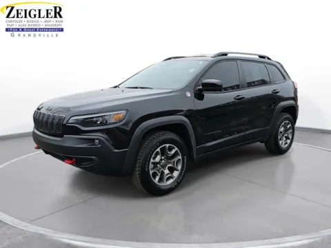 Black 2022 Jeep Cherokee Trailhawk for sale in Grandville, MI
