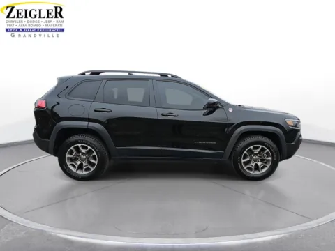 More photos of 2022 Jeep Cherokee Trailhawk at Zeigler Chrysler Dodge Jeep Ram of Grandville, MI