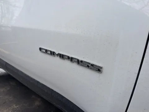 More photos of 2024 Jeep Compass Latitude Lux at Zeigler Chrysler Dodge Jeep Ram of Grandville, MI