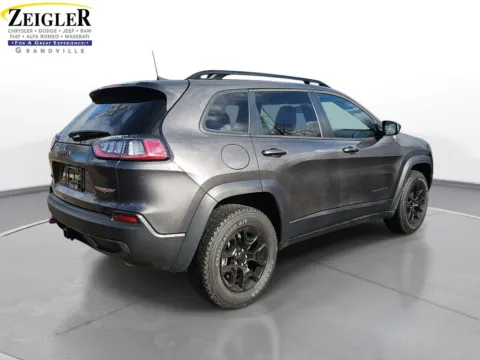 More photos of 2022 Jeep Cherokee Trailhawk at Zeigler Chrysler Dodge Jeep Ram of Grandville, MI