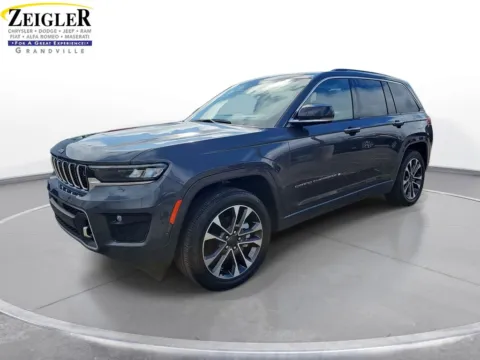 Gray 2022 Jeep Grand Cherokee Overland for sale in Grandville, MI