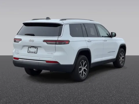 More photos of 2024 Jeep Grand Cherokee L Limited at Zeigler Chrysler Dodge Jeep Ram of Grandville, MI