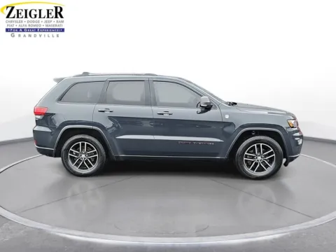 More photos of 2018 Jeep Grand Cherokee Trailhawk at Zeigler Chrysler Dodge Jeep Ram of Grandville, MI