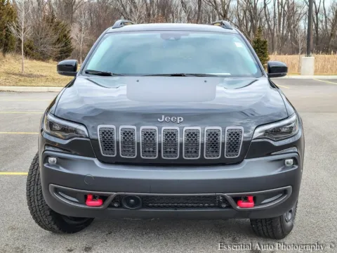 More photos of 2022 Jeep Cherokee Trailhawk at Zeigler Chrysler Dodge Jeep Ram of Grandville, MI