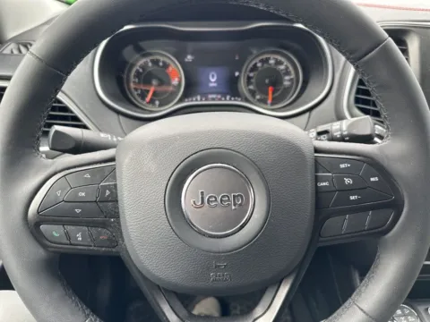 More photos of 2022 Jeep Cherokee Trailhawk at Zeigler Chrysler Dodge Jeep Ram of Grandville, MI