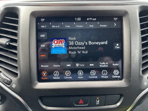 More photos of 2022 Jeep Cherokee Trailhawk at Zeigler Chrysler Dodge Jeep Ram of Grandville, MI