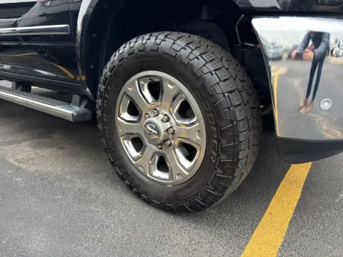 More photos of 2016 Ram 2500 Laramie at Zeigler Chrysler Dodge Jeep Ram of Grandville, MI