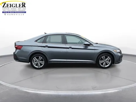 More photos of 2024 Volkswagen Jetta 1.5T SE at Zeigler Chrysler Dodge Jeep Ram of Grandville, MI
