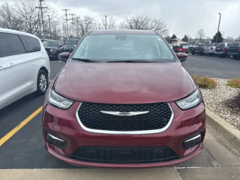 Photos of 2023 Chrysler Pacifica Touring L for sale in Grandville, MI at Zeigler Chrysler Dodge Jeep Ram of Grandville