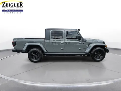 More photos of 2021 Jeep Gladiator Willys at Zeigler Chrysler Dodge Jeep Ram of Grandville, MI