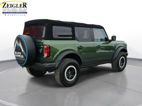 More photos of 2022 Ford Bronco Black Diamond at Zeigler Chrysler Dodge Jeep Ram of Grandville, MI