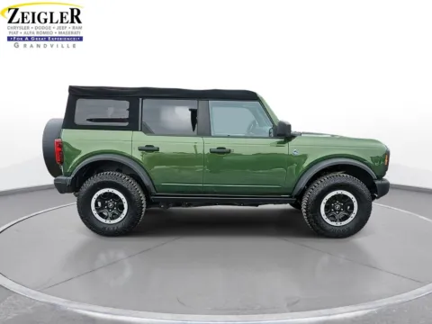 More photos of 2022 Ford Bronco Black Diamond at Zeigler Chrysler Dodge Jeep Ram of Grandville, MI