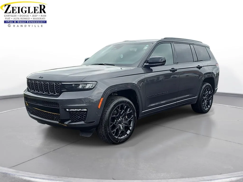 Gray 2023 Jeep Grand Cherokee L Summit for sale in Grandville, MI