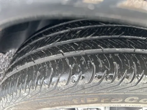 More photos of 2023 Jeep Compass Limited at Zeigler Chrysler Dodge Jeep Ram of Grandville, MI