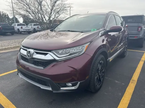 Beige 2018 Honda CR-V Touring for sale in Grandville, MI