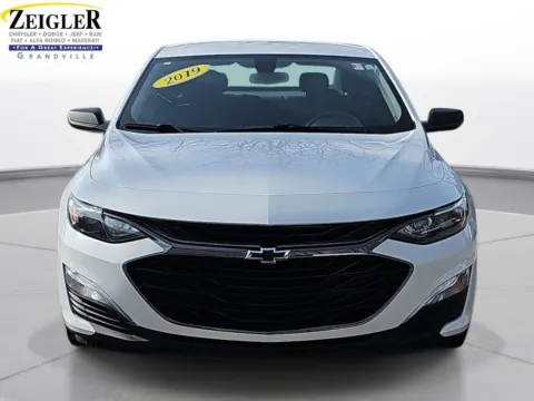 Photos of 2019 Chevrolet Malibu RS for sale in Grandville, MI at Zeigler Chrysler Dodge Jeep Ram of Grandville