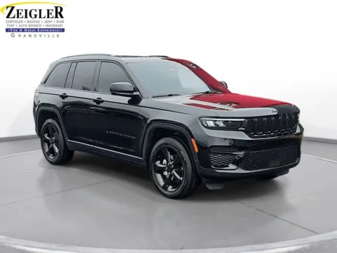Another view of 2023 Jeep Grand Cherokee Altitude for sale in Grandville, MI at Zeigler Chrysler Dodge Jeep Ram of Grandville