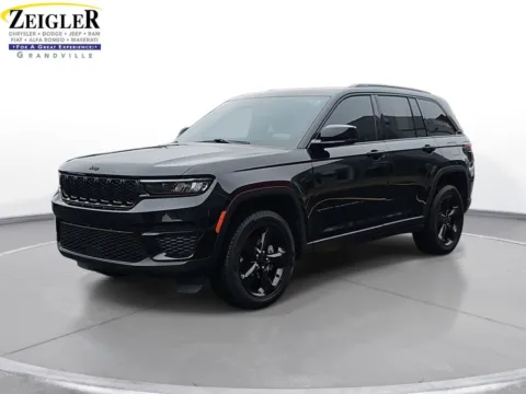Black 2023 Jeep Grand Cherokee Altitude for sale in Grandville, MI