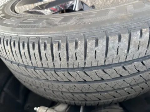 More photos of 2023 Jeep Grand Cherokee Altitude at Zeigler Chrysler Dodge Jeep Ram of Grandville, MI