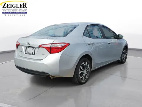 More photos of 2016 Toyota Corolla LE at Zeigler Chrysler Dodge Jeep Ram of Grandville, MI