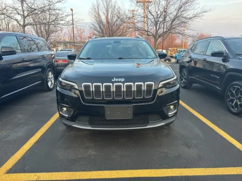 Another view of 2019 Jeep Cherokee Limited for sale in Grandville, MI at Zeigler Chrysler Dodge Jeep Ram of Grandville