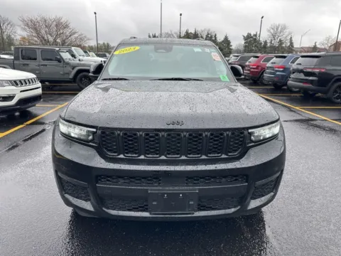 More photos of 2023 Jeep Grand Cherokee L Limited at Zeigler Chrysler Dodge Jeep Ram of Grandville, MI