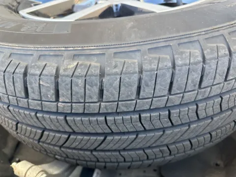 More photos of 2023 Jeep Grand Cherokee L Limited at Zeigler Chrysler Dodge Jeep Ram of Grandville, MI