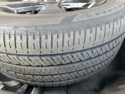 More photos of 2023 Jeep Grand Cherokee Altitude at Zeigler Chrysler Dodge Jeep Ram of Grandville, MI