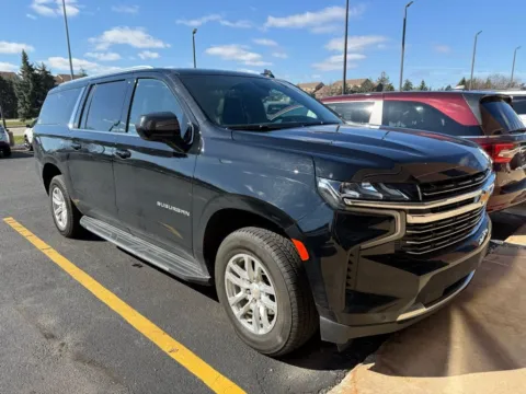 More photos of 2022 Chevrolet Suburban LT at Zeigler Chrysler Dodge Jeep Ram of Grandville, MI