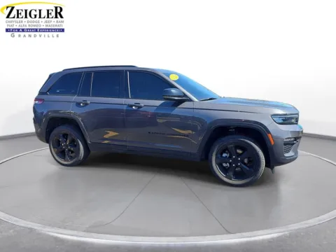 More photos of 2024 Jeep Grand Cherokee Limited at Zeigler Chrysler Dodge Jeep Ram of Grandville, MI