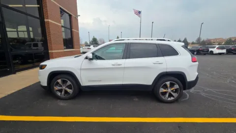 Photos of 2019 Jeep Cherokee Limited for sale in Grandville, MI at Zeigler Chrysler Dodge Jeep Ram of Grandville