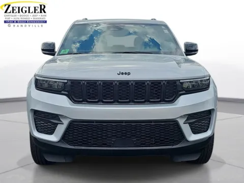 Photos of 2024 Jeep Grand Cherokee Altitude X for sale in Grandville, MI at Zeigler Chrysler Dodge Jeep Ram of Grandville