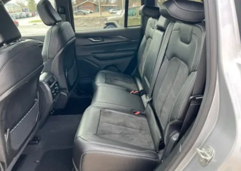 More photos of 2024 Jeep Grand Cherokee Altitude X at Zeigler Chrysler Dodge Jeep Ram of Grandville, MI