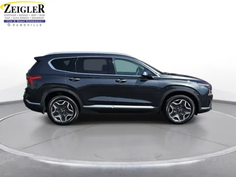More photos of 2023 Hyundai Santa Fe Limited at Zeigler Chrysler Dodge Jeep Ram of Grandville, MI