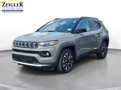 Used 2022 Jeep Compass Latitude Lux for sale in Grandville, MI at