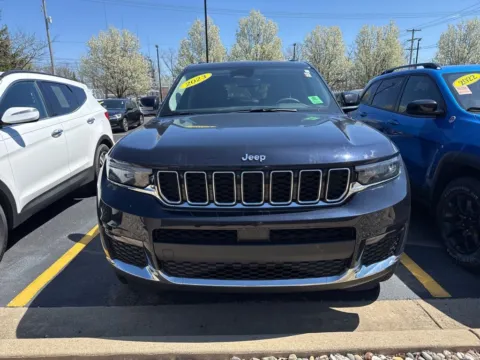 Another view of 2023 Jeep Grand Cherokee L Limited for sale in Grandville, MI at Zeigler Chrysler Dodge Jeep Ram of Grandville