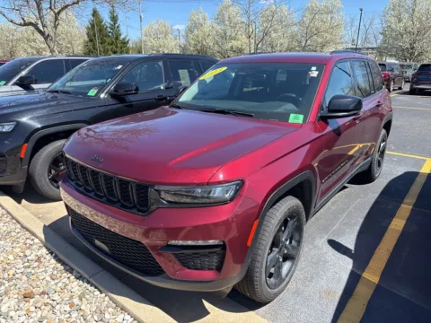 Red 2023 Jeep Grand Cherokee Limited for sale in Grandville, MI