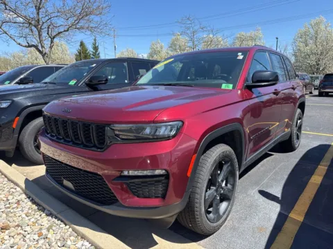 Photos of 2023 Jeep Grand Cherokee Limited for sale in Grandville, MI at Zeigler Chrysler Dodge Jeep Ram of Grandville